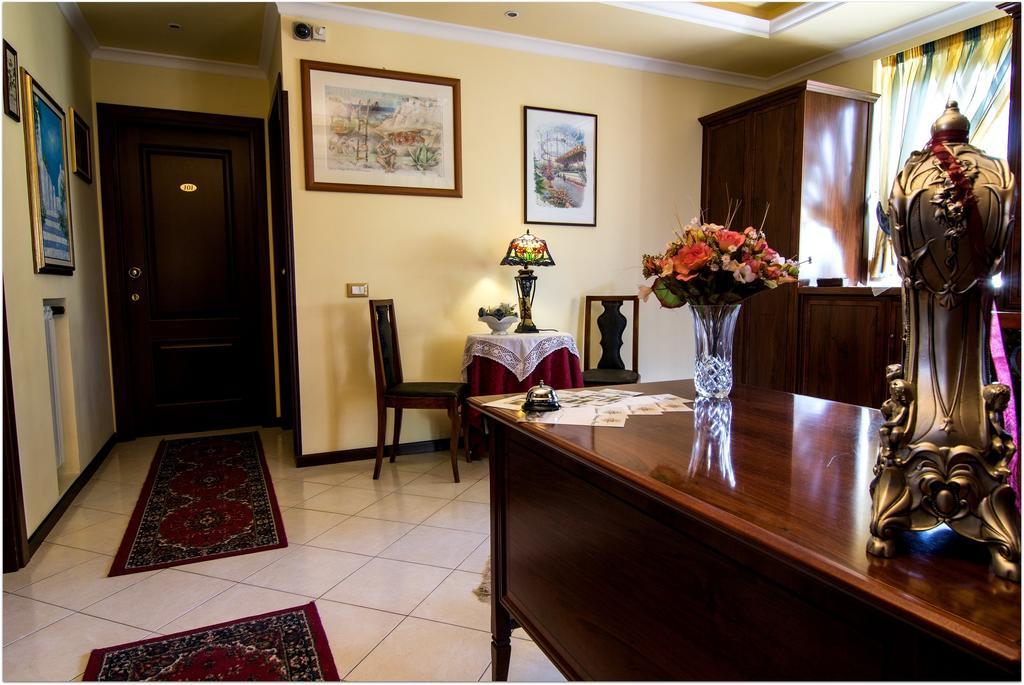 تْشامبينو B&B Degli Amici المظهر الخارجي الصورة